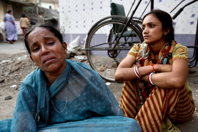 Vida real de las prostitutas de Bombay de la India capturada por Helen Rimell