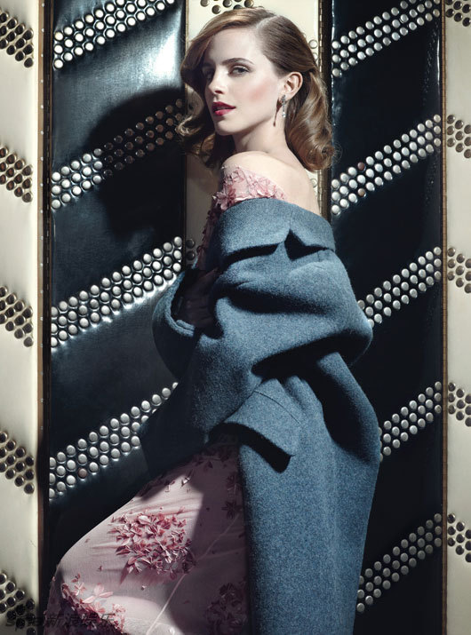 Emma Watson muestra su madurez en la revista