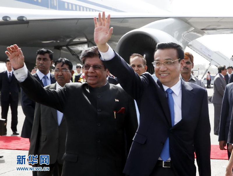 Premier chino llega a Nueva Delhi para visita oficial 5