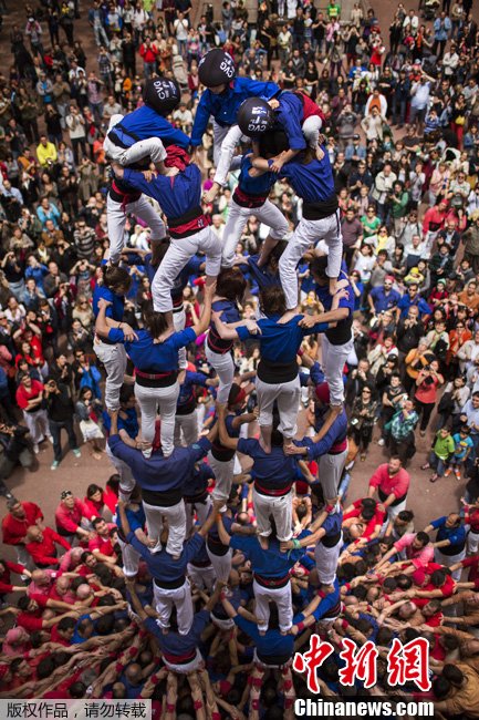 Los “castells” de Catalunya, patrimonio inmaterial de la humanidad 2
