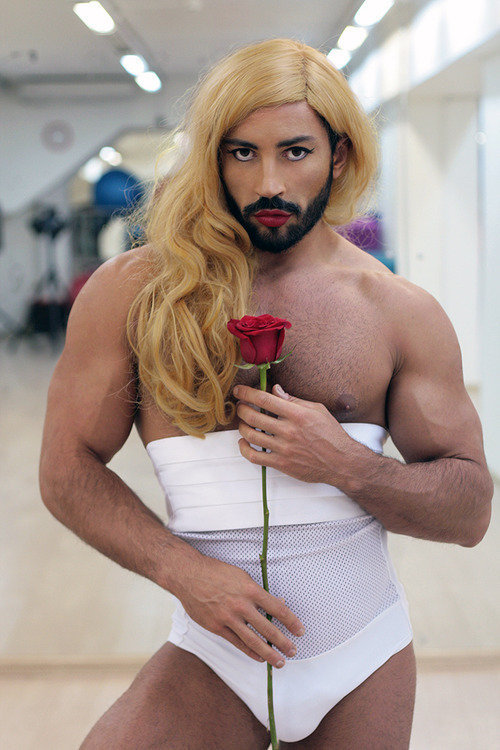 Pavel Petel, el hombre “Lady Gaga” 