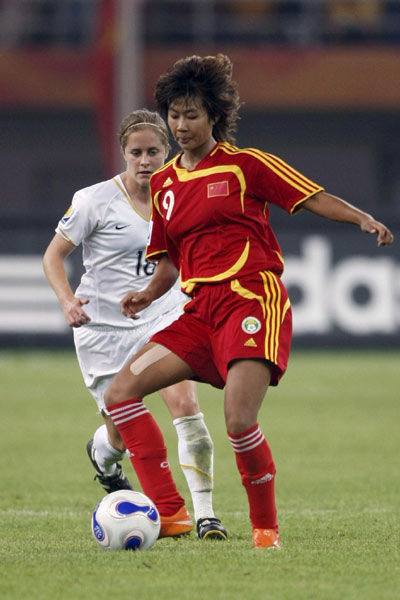 Atractivas fotos de la exfutbolista china Han Rui 11