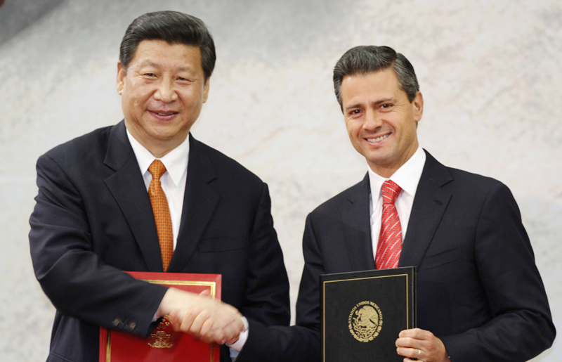 China, México