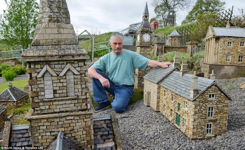 ¡Increíble modelos de los pueblos en miniatura de Lowson Robinson!