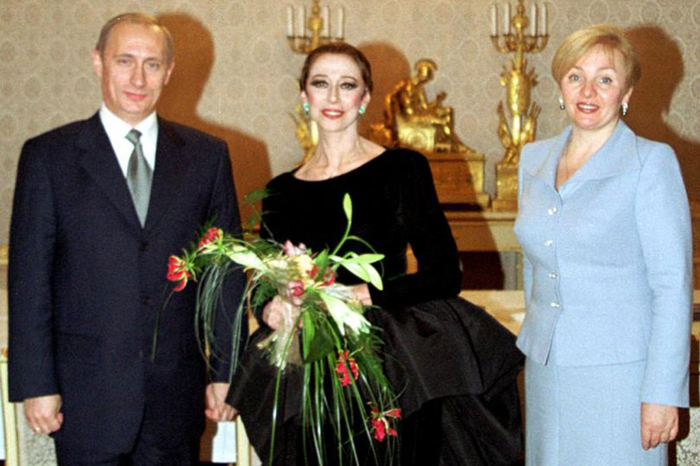 Imagenes documentales del presidente ruso Putin y su esposa Lyudmila 3