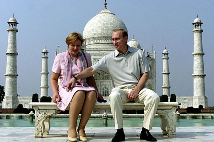 Imagenes documentales del presidente ruso Putin y su esposa Lyudmila 6