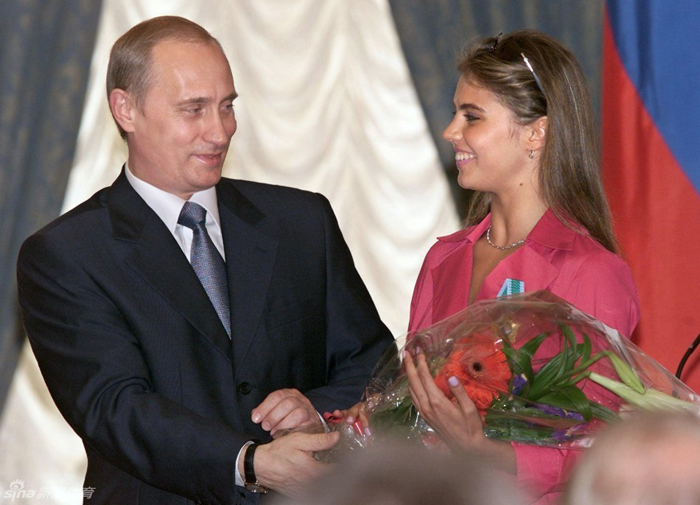 Fotos de Alina Kabáyeva,la gimnasta rítmica de Rusia 3