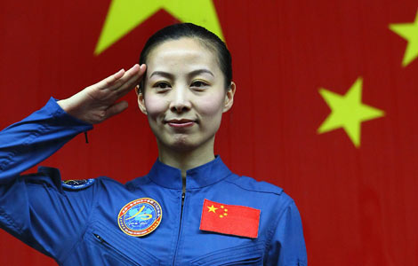 China pone en órbita con éxito primera profesora espacial 1