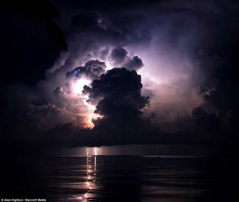 Panoramas impresionantes de relámpago de Catatumbo 