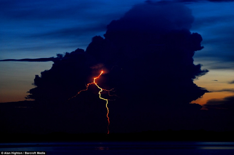 Panoramas impresionantes de relámpago de Catatumbo 