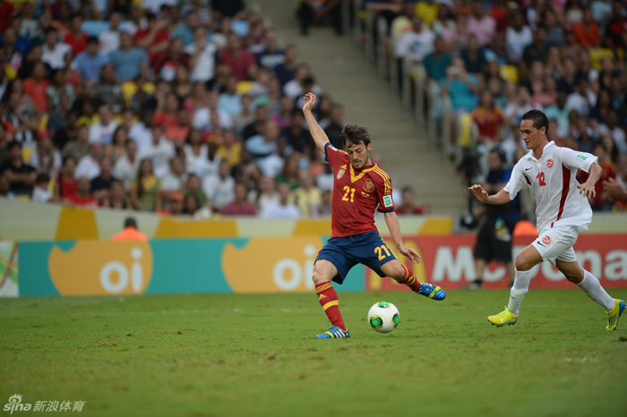 España clasifica a semifinales tras despedazar 10-0 a Tahití 14