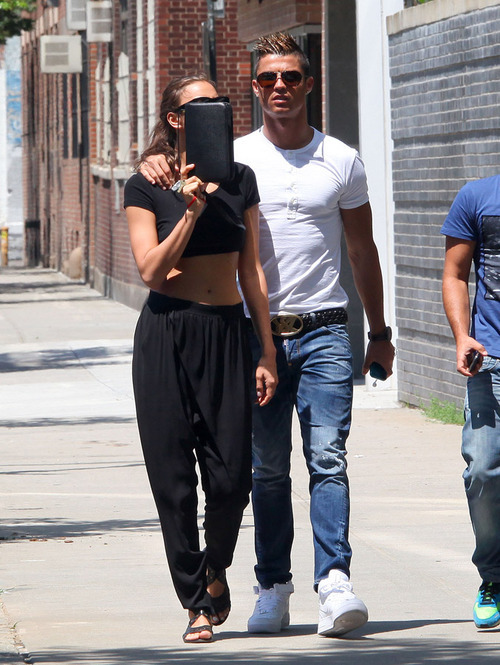 Cristiano Ronaldo y su novia Irina Shayk pasan vacaciones en Nueva York 8