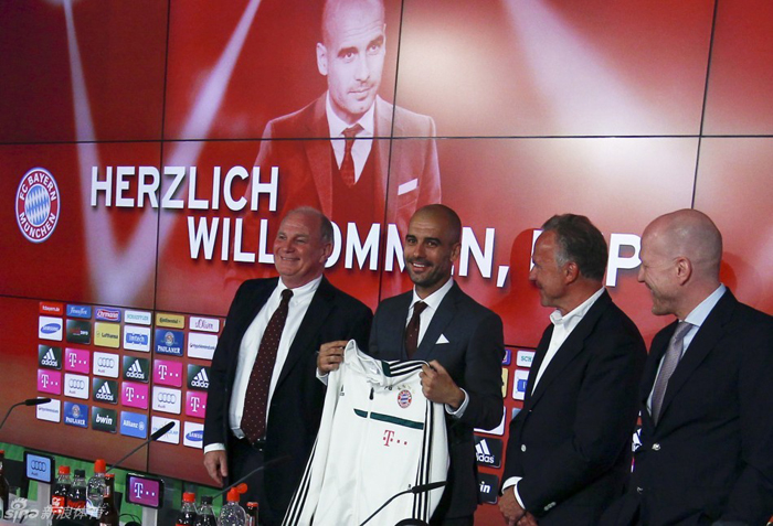 Pep Guardiola ha sido presentado como nuevo técnico del Bayern de Munich 7