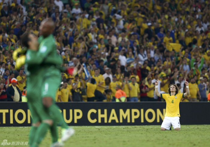 Brasil derrota a España por 3-0 y logra la Copa de las Confederaciones 13