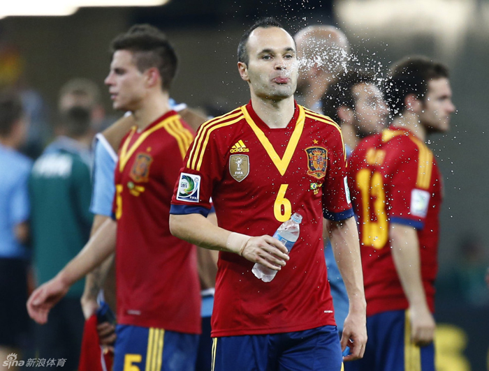 Brasil derrota a España por 3-0 y logra la Copa de las Confederaciones 14