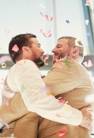 Fotos graciosas de la boda de homosexuales