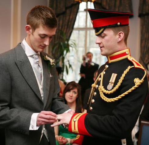 Fotos graciosas de la boda de homosexuales