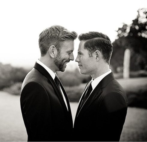 Fotos graciosas de la boda de homosexuales