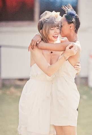 Fotos graciosas de la boda de homosexuales