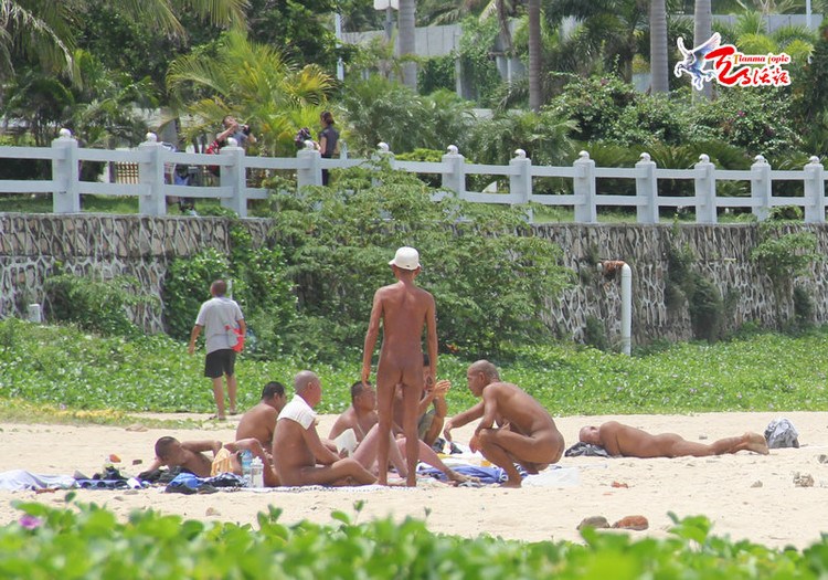 Playa nudista en Sanya, Hainan