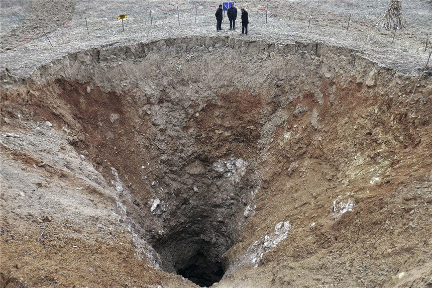 ¡Horrible! Los increíbles hoyos naturales en nuestra planeta