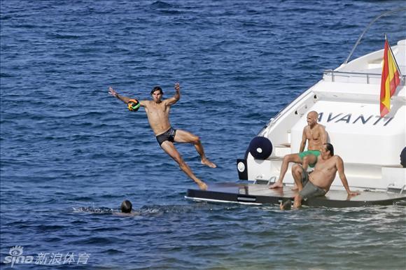 Rafa Nadal pasa las vacaciones con su novia 2