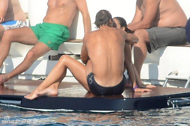 Rafa Nadal pasa las vacaciones con su novia 6