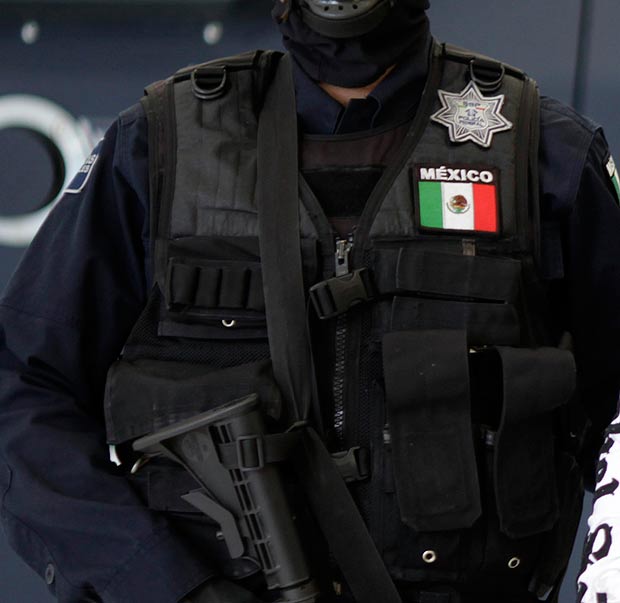 Diez carreras más peligrosas en 2013, según los medios británicos: 10. Policía de México Diez carreras más peligrosas en 2013, según los medios británicos: 10. Policía de México