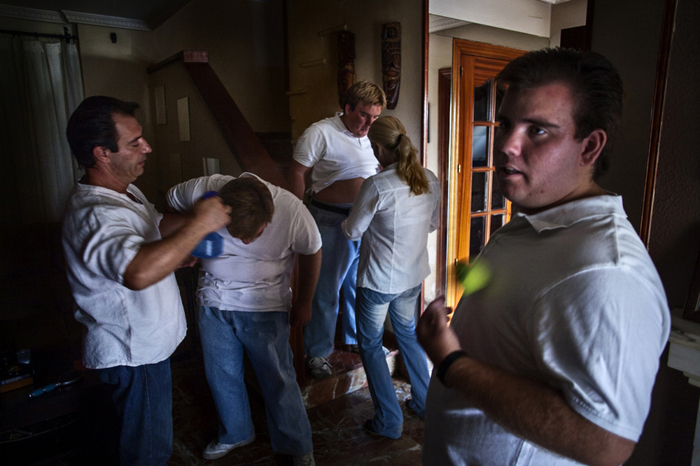 Vida real de los tres hermanos trillizos autistas 2