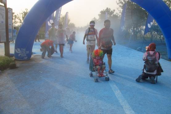 The Color Run pone a Beijing de colores 17