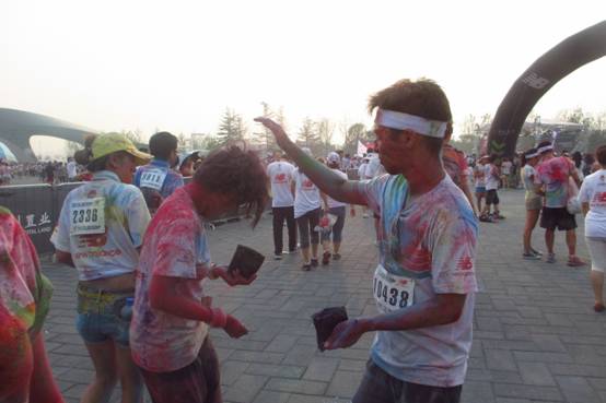 The Color Run pone a Beijing de colores 20