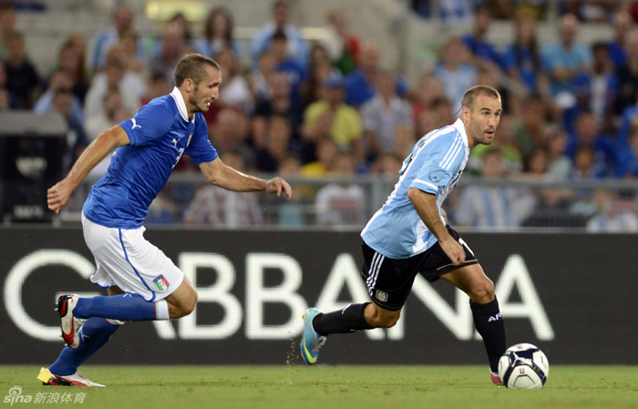 La Argentina sin Messi derrotó a Italia en el amistoso en honor al Papa 12