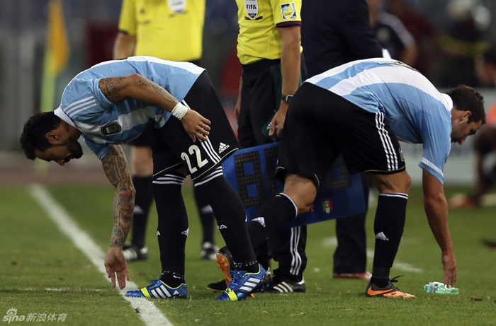 La Argentina sin Messi derrotó a Italia en el amistoso en honor al Papa 13