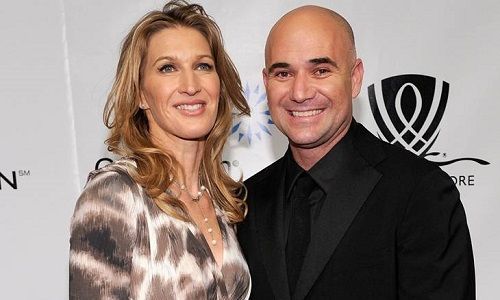 Andre Agassi y Steffi Graf son una de las parejas mejor conocidas del tennis. Cada uno resultó vencedor en las Olimpiadas -ella en 1984 y 1988, y él en 1996-. Agassi se divorció de Brooke Shields y se casó con Graf en 2001. Tienen dos hijos.