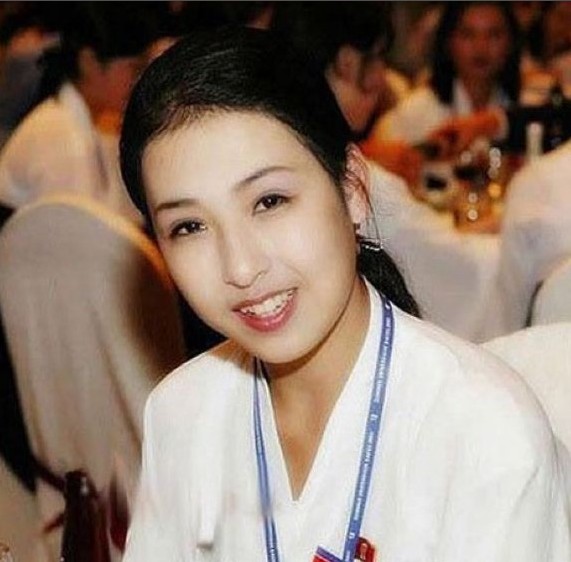 Cinco mujeres más guapas en Corea del Norte, Zheng Meixiang Cinco mujeres más guapas en Corea del Norte, Zheng Meixiang