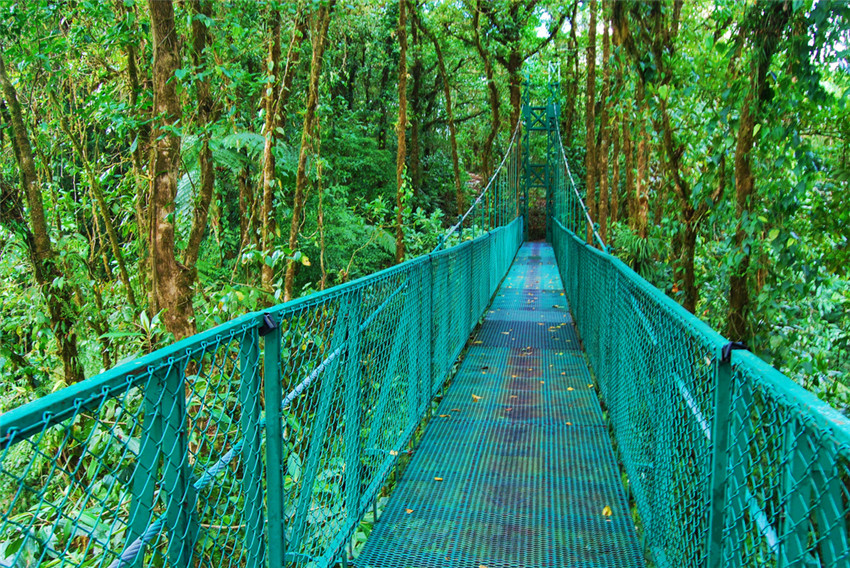 Diez lugares turísticos para viajar solo Costa Rica