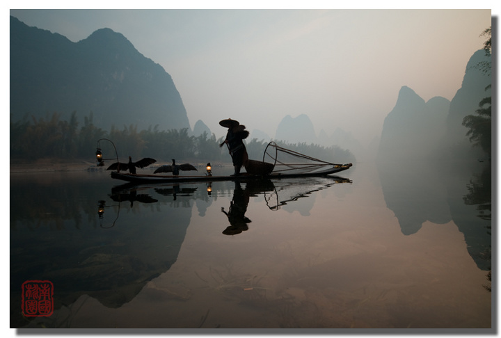 Increíble paisaje del Río Lijiang, una pintura con base de tinta china7