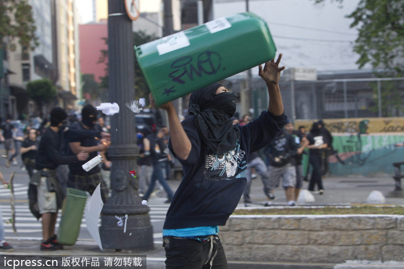 Día de la Independencia de Brasil termina con centenares de detenidos en todo el país tras manifestaciones