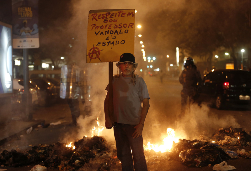 Día de la Independencia de Brasil termina con centenares de detenidos en todo el país tras manifestaciones