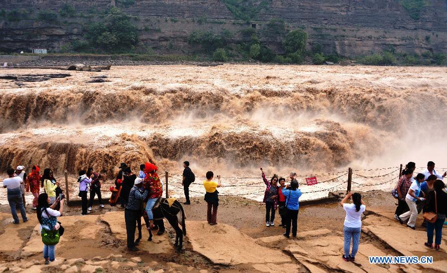 El paisaje impresionante de la cascada de Hukou del río Amarillo 5