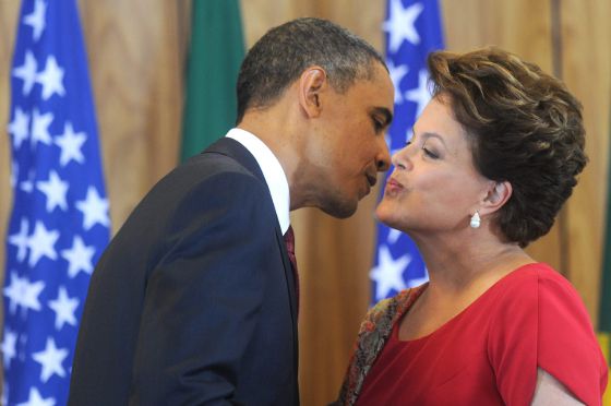 Dilma Rousseff cancela su viaje oficial a Washington