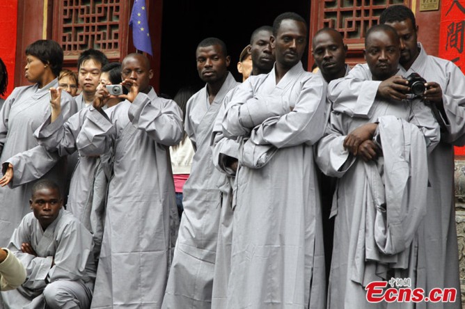 Comienza el curso de Kung Fu para 20 africanos en el Templo Shaolin4