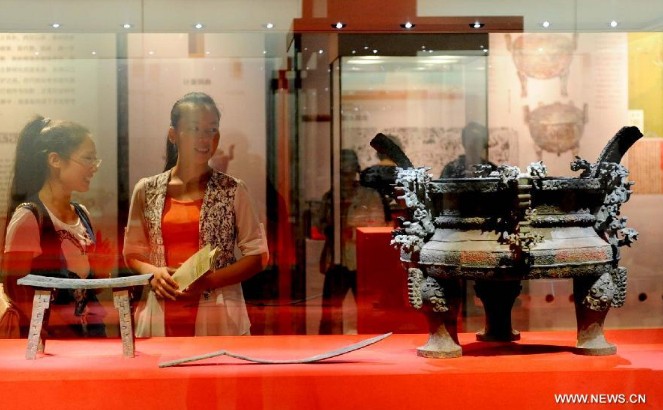 Inicia la exposición de vasijas Ding en Zhengzhou3