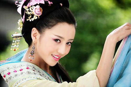 Las 10 hermosas actrices chinas en traje antiguo 8