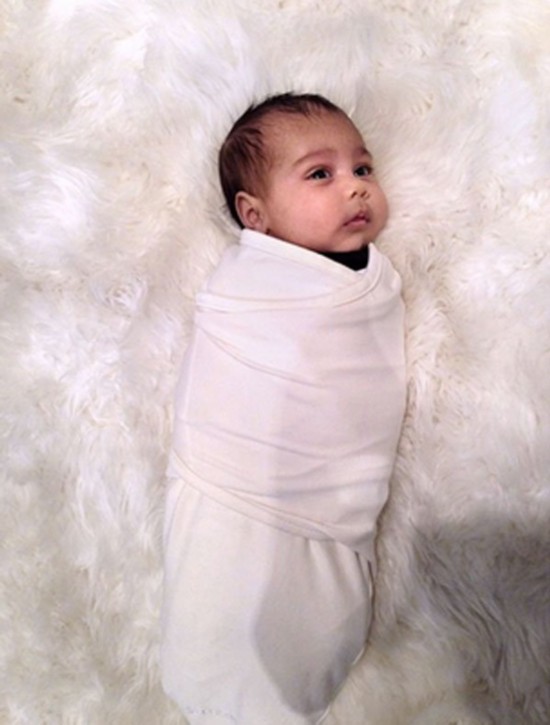 Kim Kardashian muestra a su hija North en redes sociales