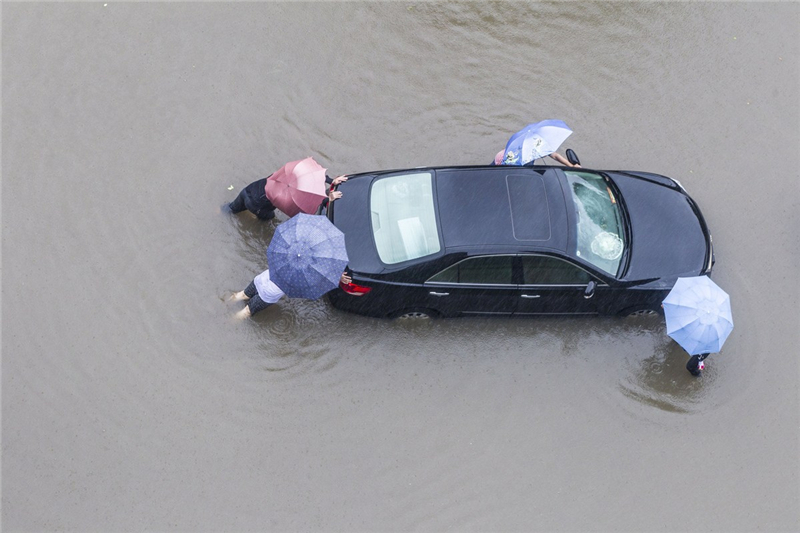 Ciudades chinas inundadas por el tifón &apos;Fitow&apos;