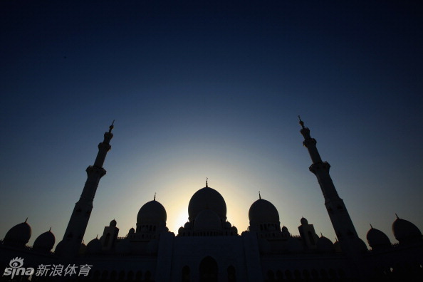 Visitas hermosas de la Mezquita Sheikh Zayed de Emiratos Árabes Unidos 5