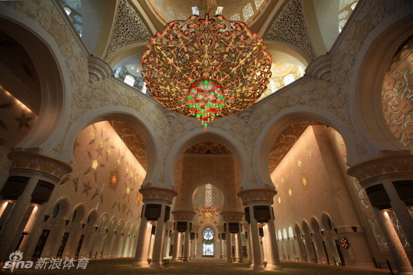 Visitas hermosas de la Mezquita Sheikh Zayed de Emiratos Árabes Unidos 8