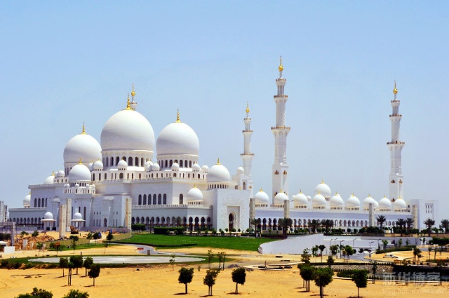 Visitas hermosas de la Mezquita Sheikh Zayed de Emiratos Árabes Unidos 12