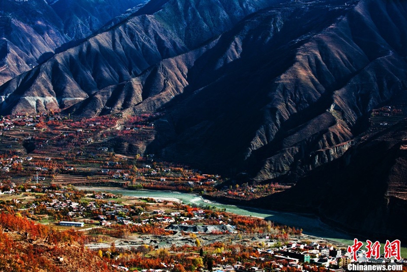 Pintorescos paisajes de Sichuan en días frescos de otoño7